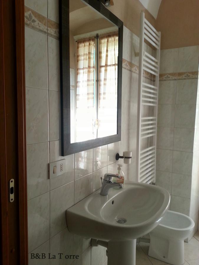 La Torre Bed and Breakfast Dolceacqua Rum bild