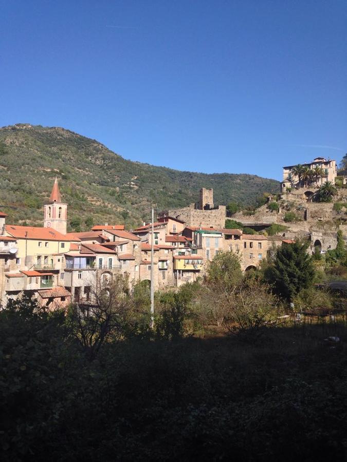 La Torre Bed and Breakfast Dolceacqua Exteriör bild